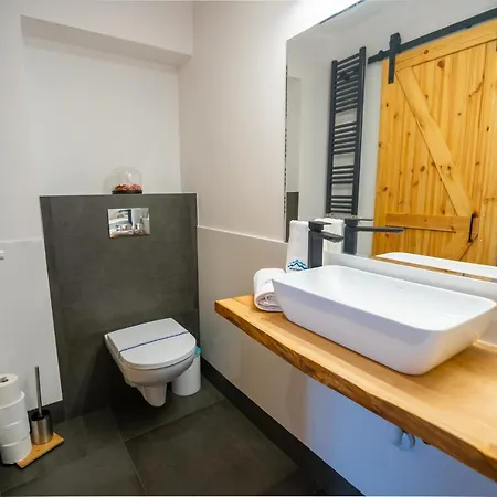 Lägenhet Invest Fanaberia *