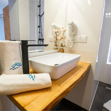 Apartment Invest Fanaberia